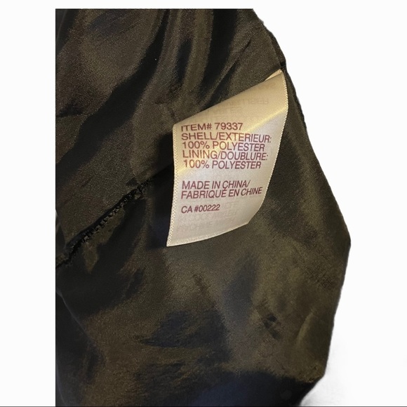 Tradition black formal lined back zip plus dress - Picture 11 of 11